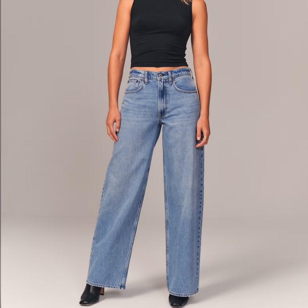 Wide leg mid rise
